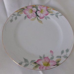 Set of 4 Noritake Azalea 10" Dinner Plates